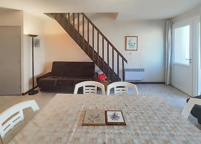 4 Bedroom In Agde Дом отдыха *