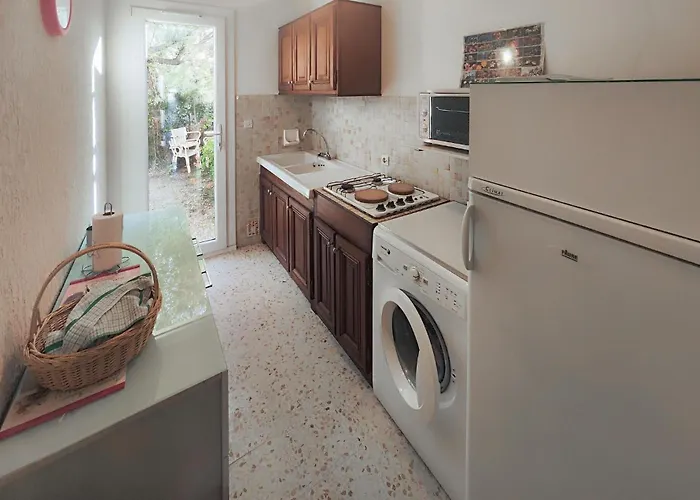 4 Bedroom In Agde * Ле-Гро-д'Агд